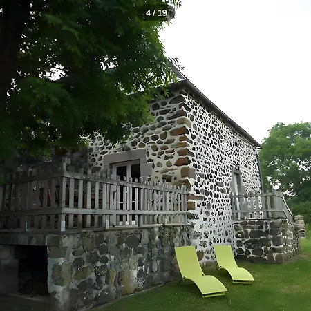 Holiday home Au Coeur Du Cezallier Cantalien
